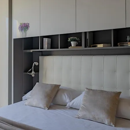 Apartment Civico 95 *